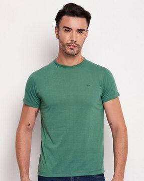 regular fit crew-neck t-shirt with short sleeves