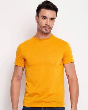 regular fit crew-neck t-shirt with short sleeves