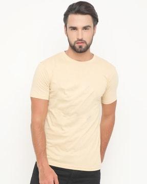 regular fit crew-neck t-shirt with short sleeves