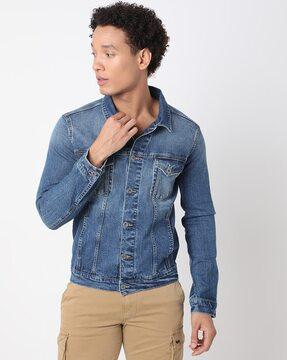 regular fit denim jacket with flap pockets