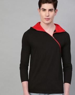 regular fit full sleeves t-shirt with zip closure detail