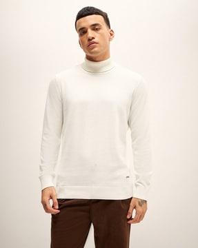 regular fit full sleeves turtle-neck t-shirt