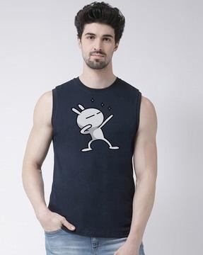 regular fit graphic print round neck t-shirt