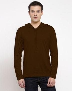 regular fit hooded t-shirt with drawstring fastening