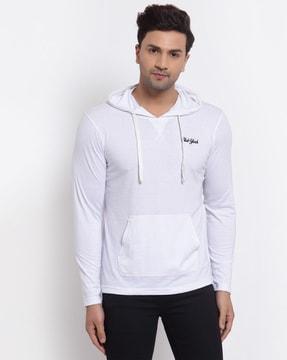 regular fit kangaroo pocket hooded t-shirt