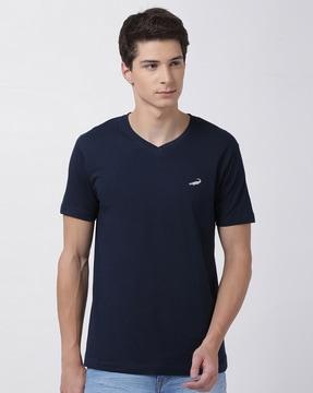 regular fit logo print v-neck t-shirt