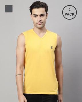 regular fit pack of 2 vests with logo