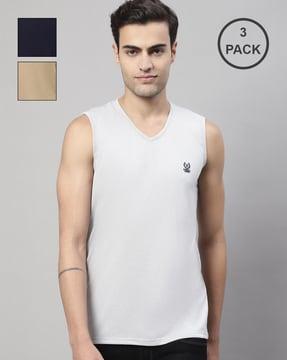 regular fit pack of 3 embroidered v-neck t-shirts