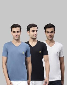 regular fit pack of 3 v-neck t-shirts with short sleeves