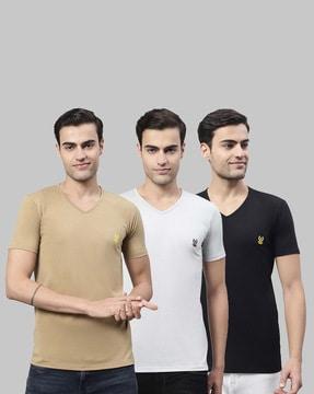 regular fit pack of 3 v-neck t-shirts with short sleeves