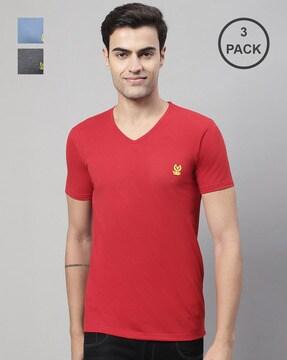 regular fit pack of 3 v-neck t-shirts with short sleeves