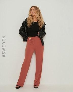 regular fit pants with metal accent