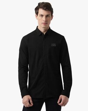 regular fit pique shirt with logo patch