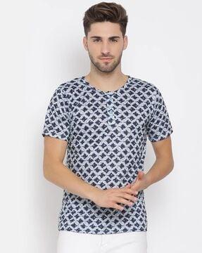 regular fit printed henley t-shirt