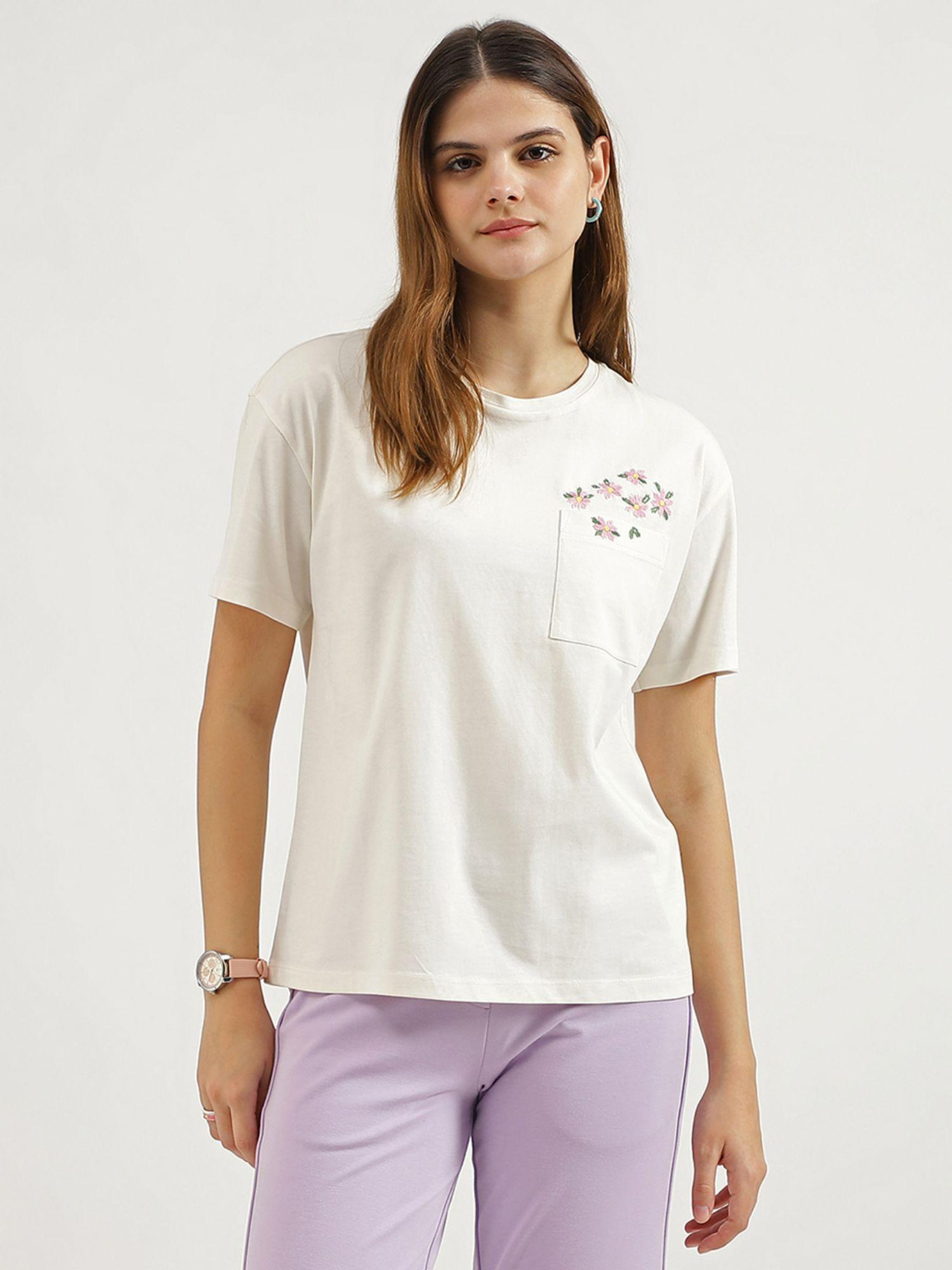 regular fit round neck embroidered t-shirt