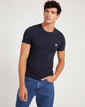 regular fit round-neck short sleeves t-shirt