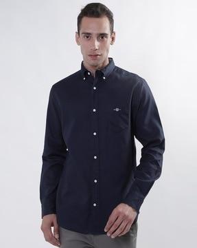 regular fit shirt with patch pocket