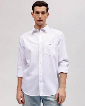 regular fit shirt with patch pocket