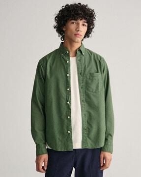 regular fit shirt with patch pocket