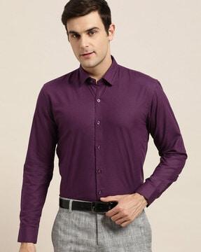 regular fit shirt with spread collar