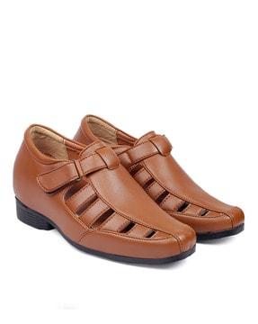 regular fit shoe-style sandals 