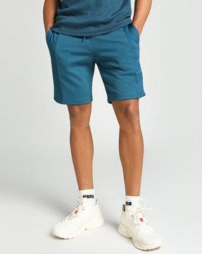 regular fit shorts with insert pockets