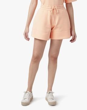 regular fit shorts with side pockets