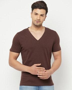 regular fit solid v-neck t-shirt