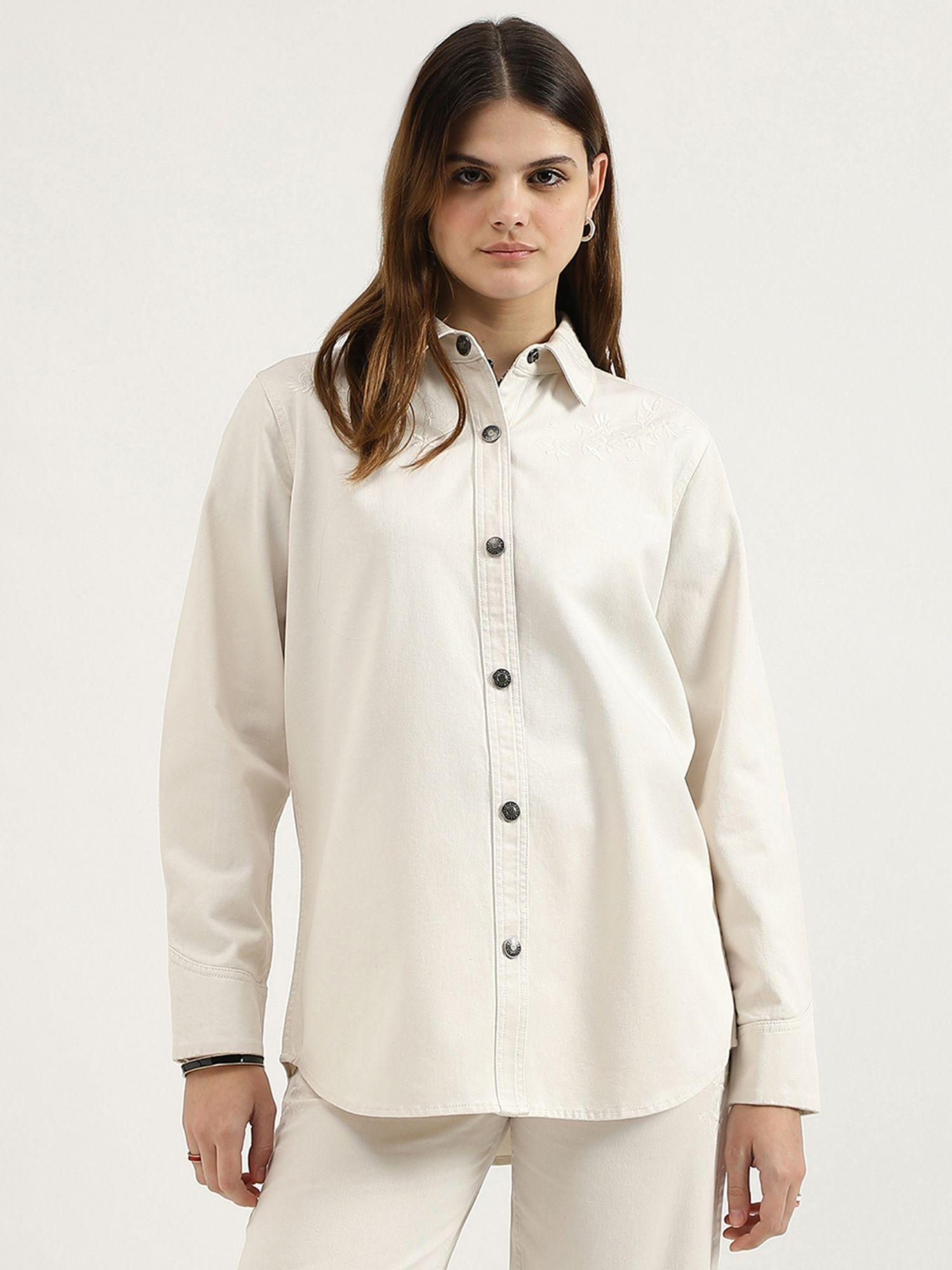 regular fit spread collar embroidered shirt