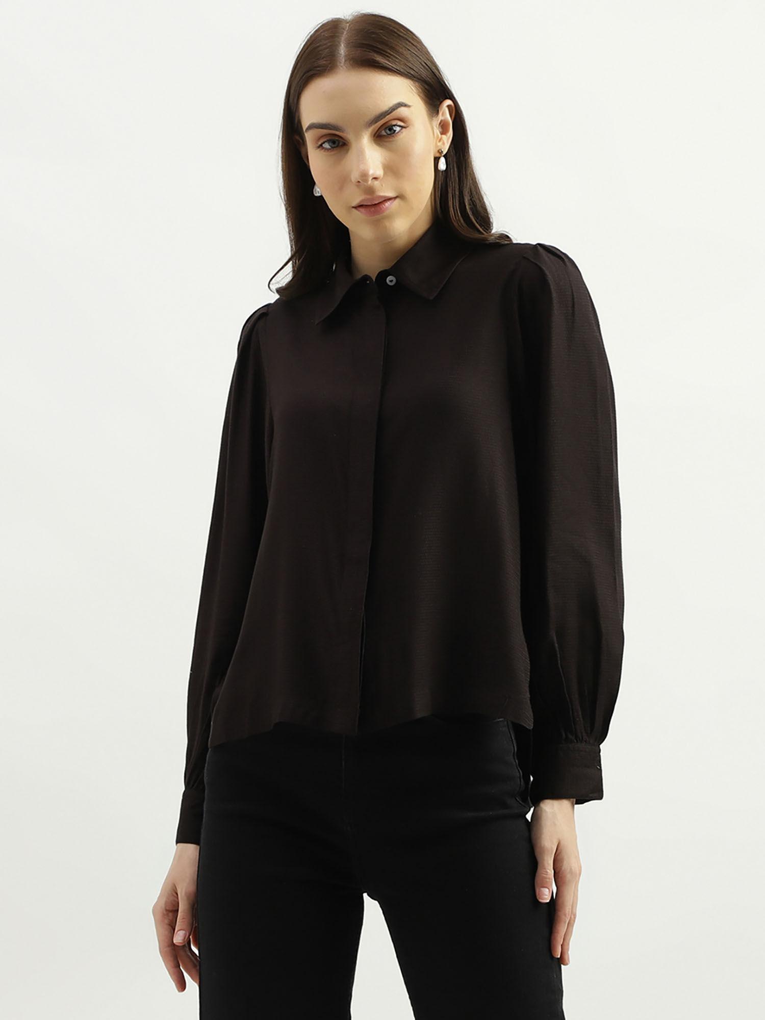 regular fit spread collar solid shirt