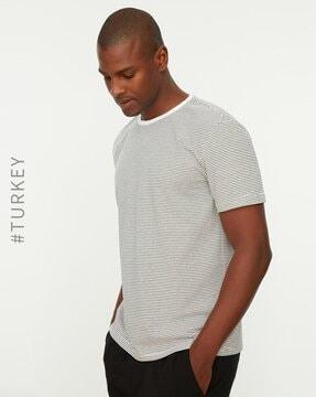 regular fit striped crew-neck t-shirt