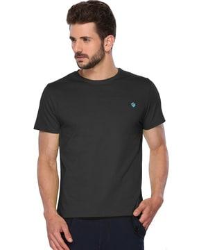 regular fit t-shirt with short sleeves