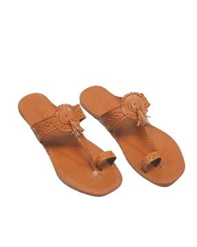 regular fit toe-ring flat sandals