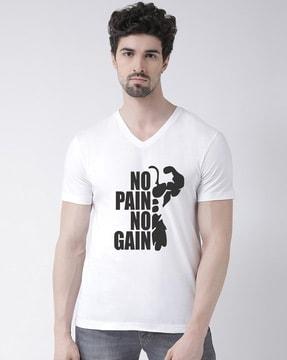 regular fit v-neck t-shirt with typography print