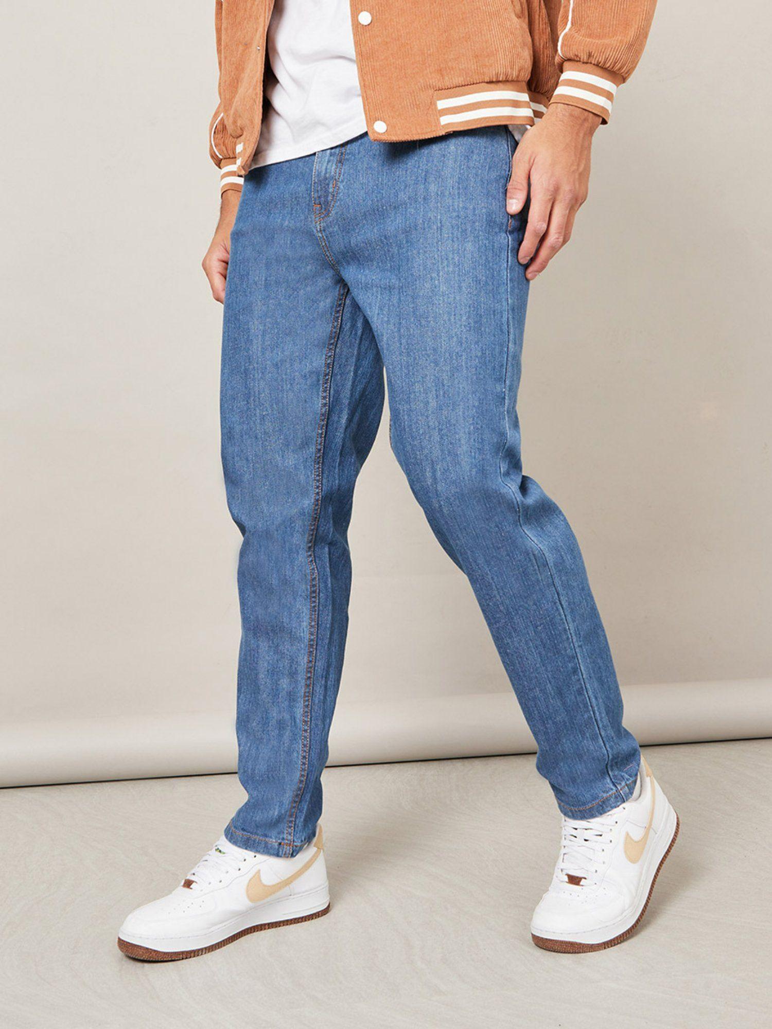 regular fit washed jeans