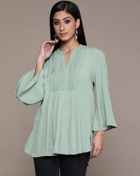 relaxed fit flared top with mandarin collar