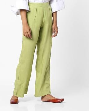 relaxed fit pleated pants