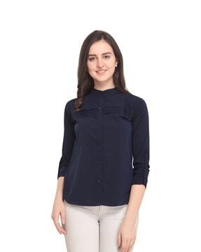 relaxed fit shirt with button-closure