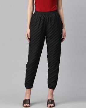 relaxed fit single-pleat cargo pants