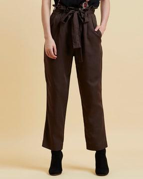 relaxed fit solid pant with fabric belt
