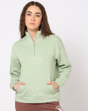 relaxed fit sweatshirt with kangaroo pockets