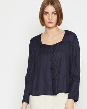 relaxed fit top with full sleeves