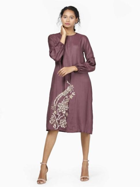 retiyo aarini embroidered khadi silk wine tunic