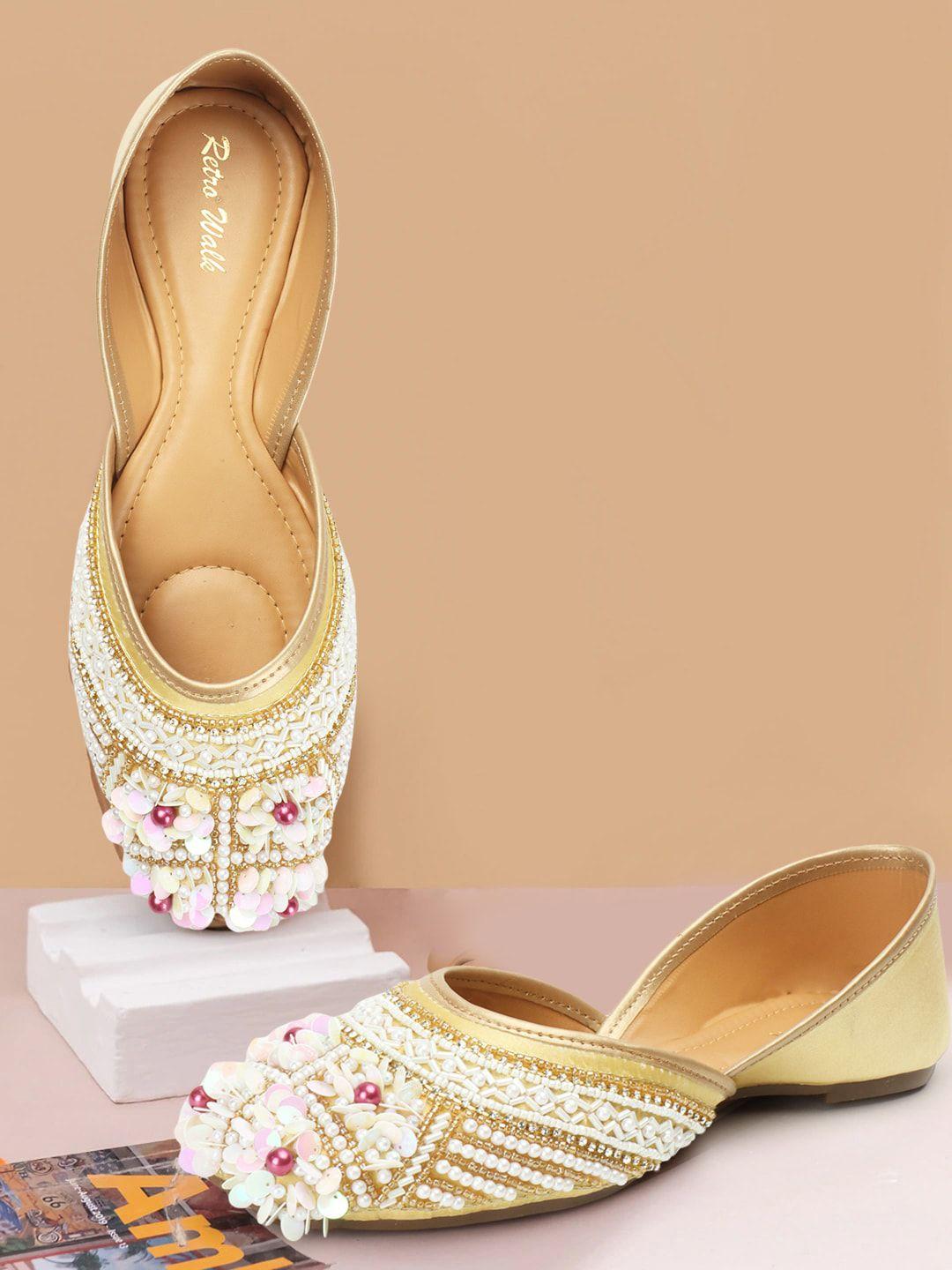 retro walk embellished round toe mojaris