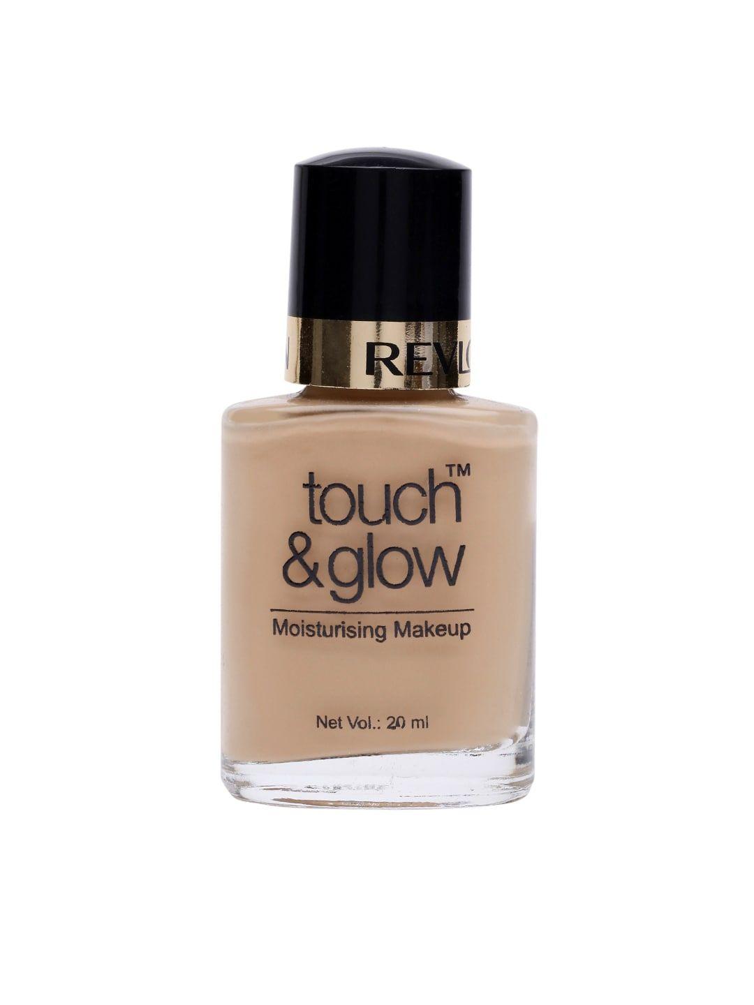 revlon touch & glow moisturizing liquid make up - natural mist