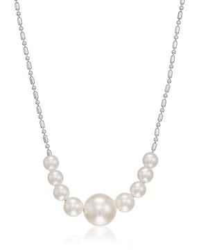 rhodium-plated chain with pearls pendant