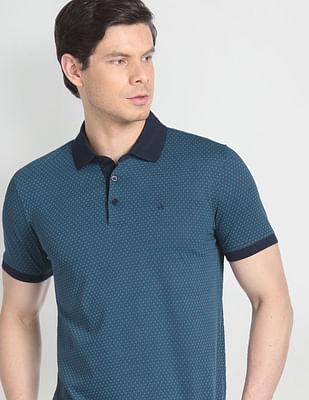 ribbed collar geometric print polo shirt