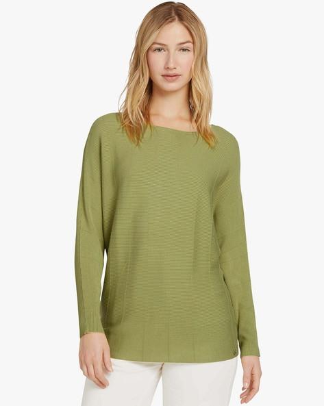 ribbed pullover with boat-neck