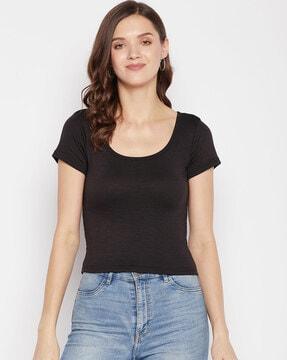 ribbed fitted top with short sleeves