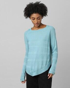 ribbed round-neck pullover